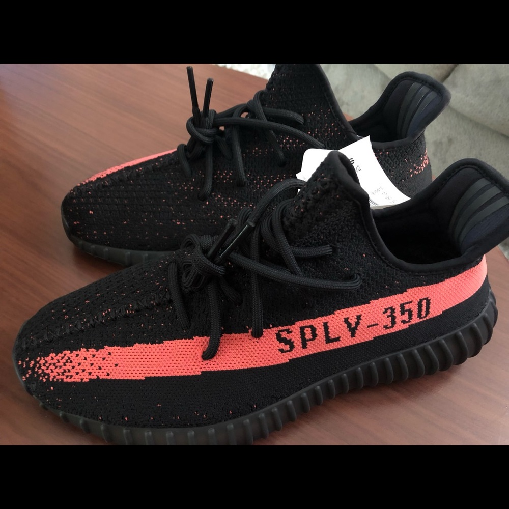 Yeezy 350 V2 Core Black Red stripe. Size 10.5. New